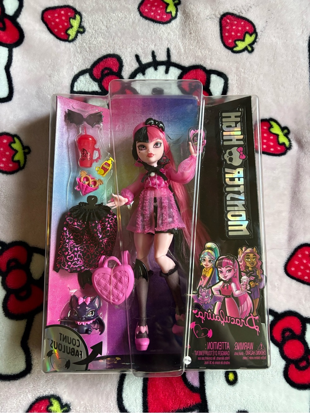 monster high Pink & Black Doll with Heart Purse and Bat Pet